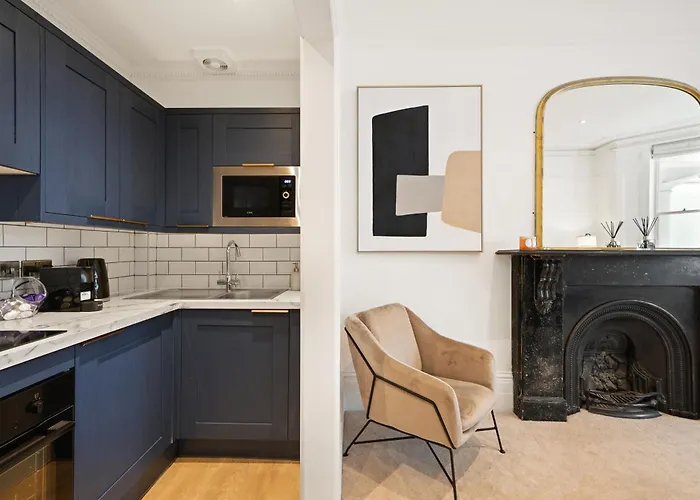 The Luxe Sanctuary - La Reserve Knightsbridge