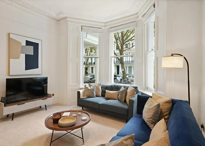 The Luxe Sanctuary - La Reserve Knightsbridge
